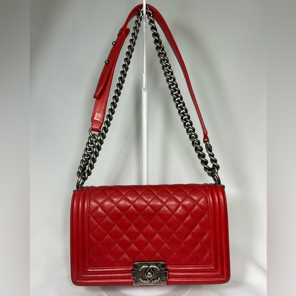 Chanel Boy Bag Size S Cherry Red - Picture 5 of 12